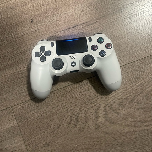 Ps4 - Picture 4 of 5